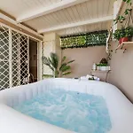 Elsi, Where Relaxation And Elegance Meet Valenzano
