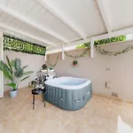 Elsi, Where Relaxation And Elegance Meet * Valenzano
