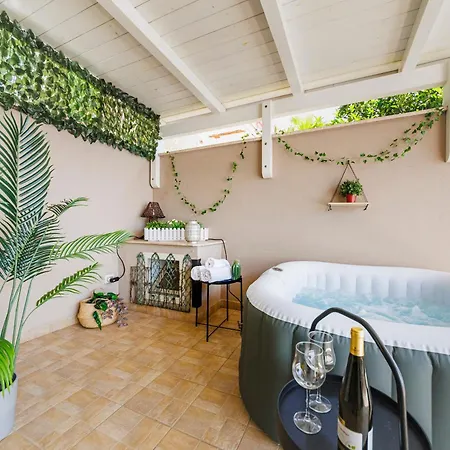 Villa Elsi, Where Relaxation And Elegance Meet Valenzano