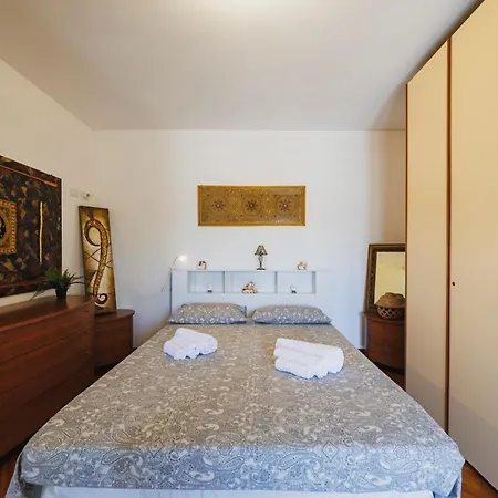 Elsi, Where Relaxation And Elegance Meet Valenzano